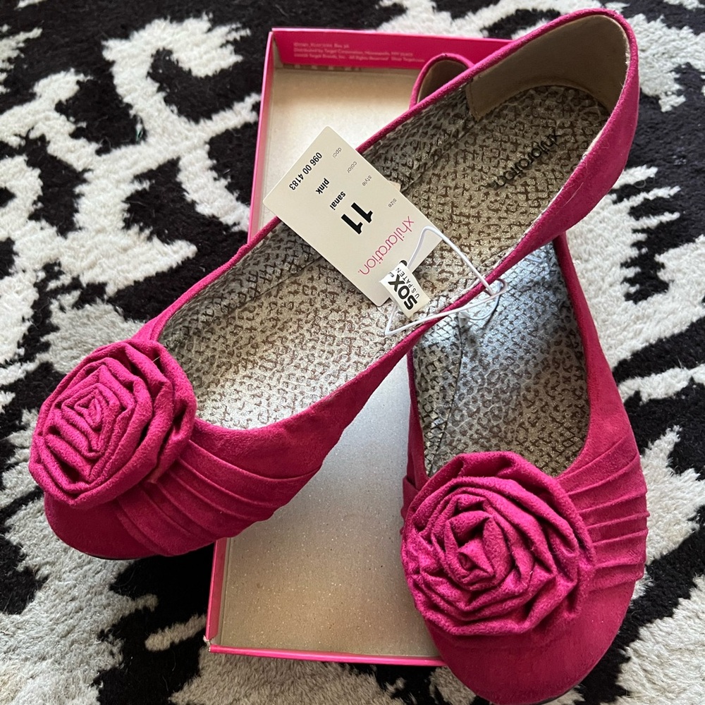 Xhilaration Pink Flats with Rosette Detail